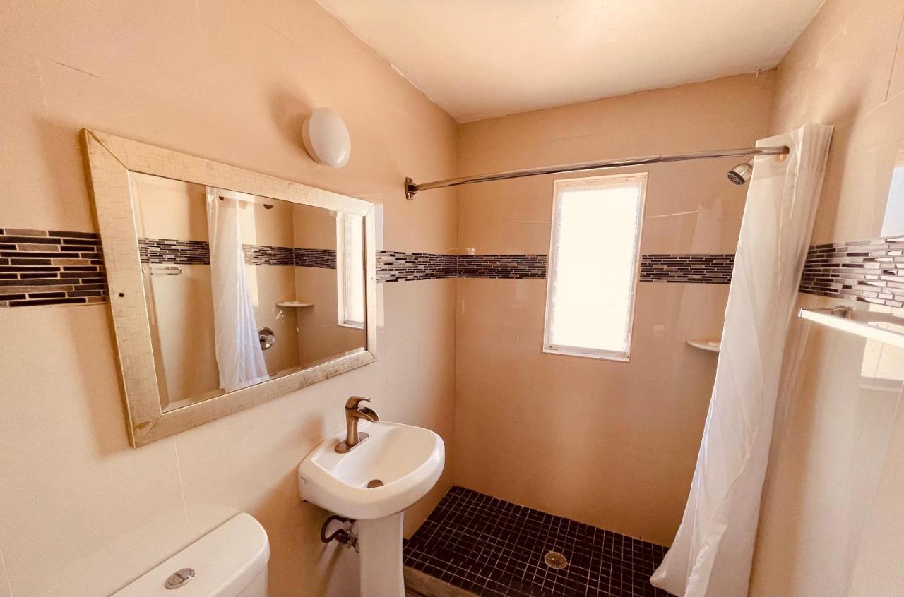 Siesta Inn Sarasota - Indian Beach Eksteriør billede